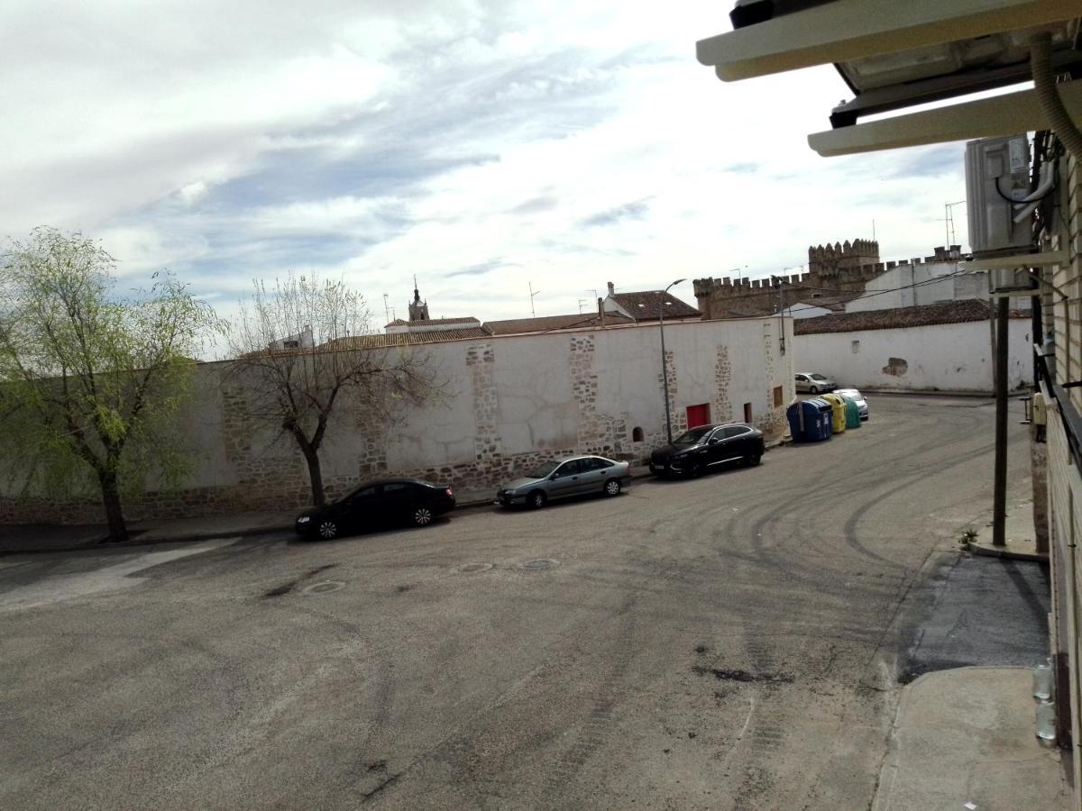 Las/Rosas Orgaz Luaran gambar