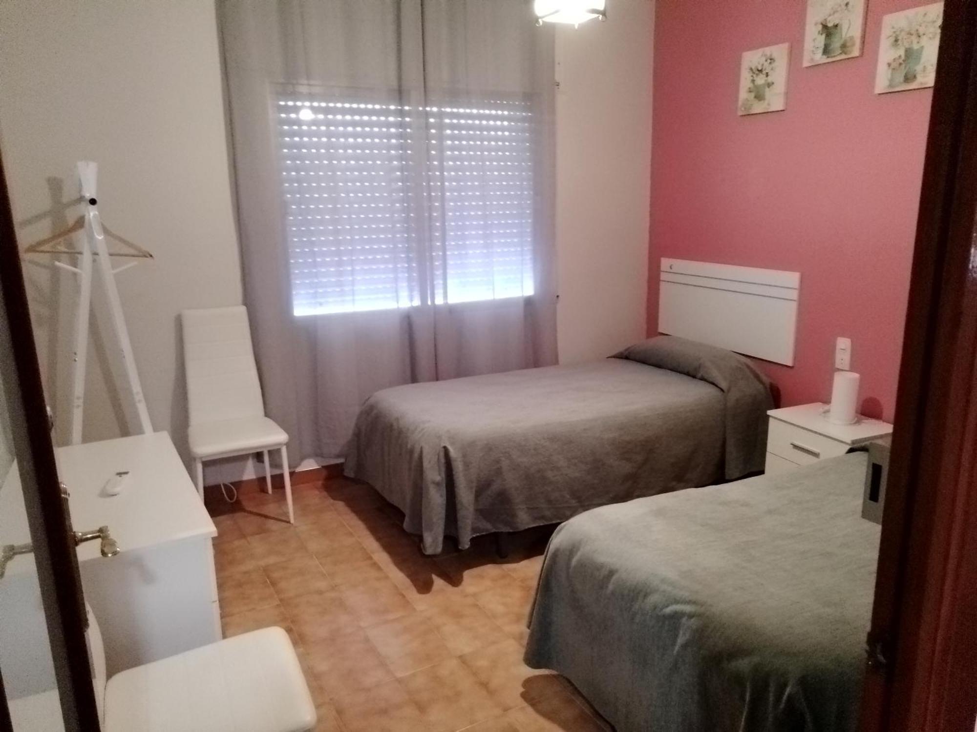 Las/Rosas Orgaz Luaran gambar